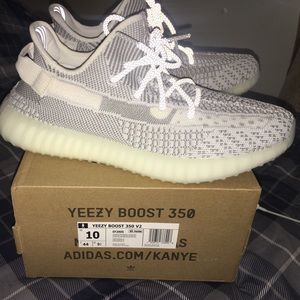 Yeezy 350 V2 Static , Size 10 great condition